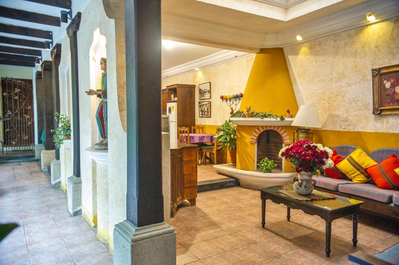 Hotel Don Valentino Antigua Exteriér fotografie